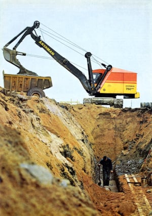 Escavatori cingolati Akerman-Volvo 750