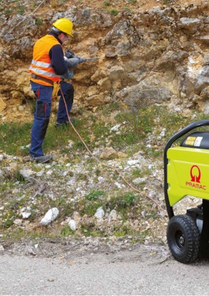 Generatori a benzina PRAMAC Lifter E 8000