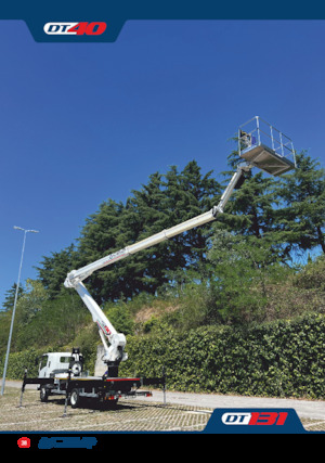 Piattaforme aeree telescopiche autocarrate CELA DT131