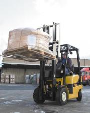Carrelli elevatori frontali a gas Yale GLP 30VX Productivity