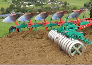 Aratri Kverneland EG 100/300