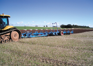 Aratri Lemken EuroTitan 10 HydriX 6+3 L 100