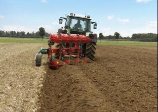 Aratri Kverneland LB 100/200