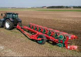 Aratri Kverneland PN 100
