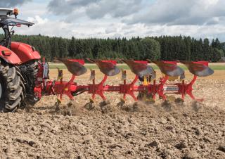 Aratri Pöttinger Servo 45 M