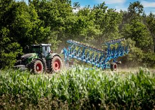 Aratri Lemken Titan 18 V U 8+3+1 / 100