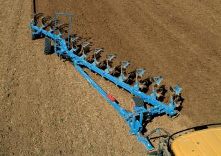 Aratri Lemken VariTitan 10 8+3+1 L 100