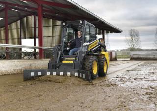 Minipale New Holland L220