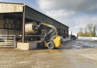 Minipale New Holland L220