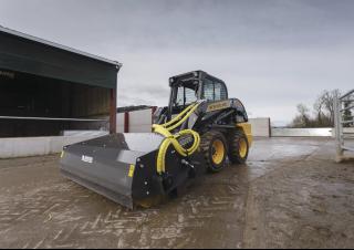 Minipale New Holland L220