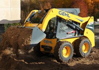 Minipale Gehl R220