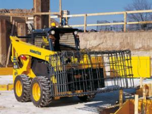 Minipale Komatsu SK820-5