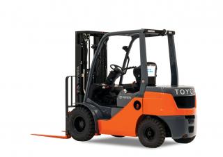 Carrelli elevatori frontali a gas Toyota 50-8FGU32