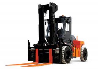 Carrelli elevatori frontali diesel Toyota 2THD240-24