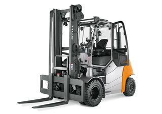 Carrelli elevatori frontali diesel Still RX 70-80