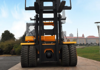 Carrelli elevatori frontali diesel Sany SCP460C2