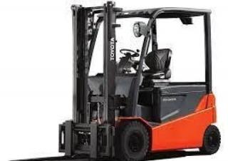 Carrelli elevatori frontali elettrici Toyota 05-8FBM35T
