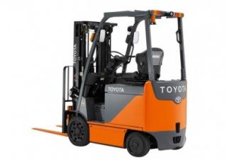 Carrelli elevatori frontali elettrici Toyota 8FBCU30