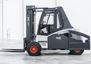 Carrelli elevatori frontali elettrici Carer A 160/900 S