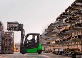 Carrelli elevatori frontali elettrici Cesab B625HL