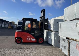 Carrelli elevatori frontali elettrici EP CPD50F8