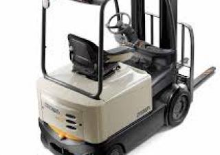 Carrelli elevatori frontali elettrici Crown FC 5215-40