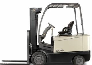 Carrelli elevatori frontali elettrici Crown FC 5225-60