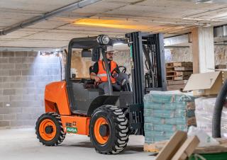 Carrelli elevatori fuoristrada Ausa C 201 H x4
