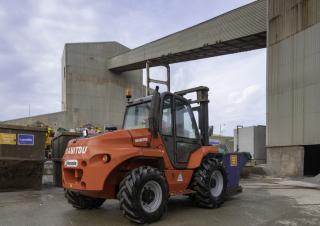 Carrelli elevatori fuoristrada Manitou M 50-4