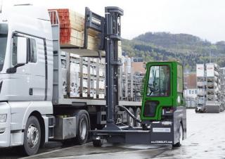 Carrelli multidirezionali Carrelli multidirezionali diesel Combi-Lift C 6000