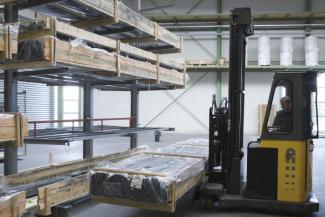 Carrelli multidirezionali Carrelli multidirezionali elettrici Atlet UFS 200