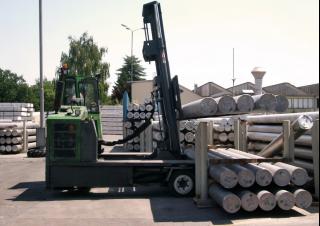 Carrelli multidirezionali Carrelli multidirezionali diesel Combi-Lift C 10000