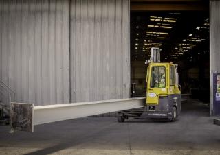 Carrelli multidirezionali Carrelli multidirezionali diesel Combi-Lift C 8000