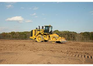 Compattatori per discariche Caterpillar 825K