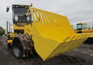 Compattatori per discariche Bomag BC 473 RS 4