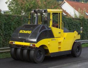 Rulli Compattatori stradali statici gommati Bomag BW 24 RH