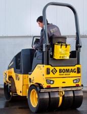 Rulli Compattatori stradali vibranti combinati Bomag BW 100 AC-5
