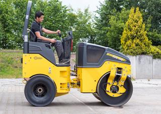 Rulli Compattatori stradali vibranti combinati Bomag BW 138 AC-5
