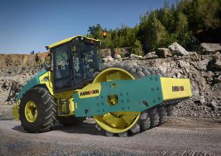 Rulli Compattatori stradali vibranti monotamburo Ammann ARS 220 PD
