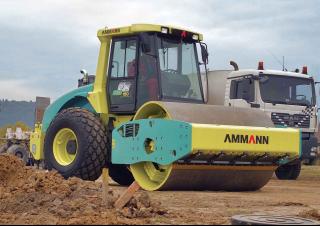 Rulli Compattatori stradali vibranti monotamburo Ammann ASC 150 HT