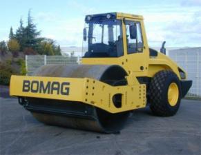 Rulli Compattatori stradali vibranti monotamburo Bomag BW 219 D-4