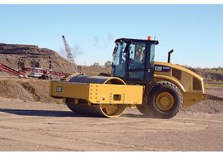 Rulli Compattatori stradali vibranti monotamburo Caterpillar CS79B