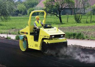 Rulli Compattatori stradali vibranti combinati Ammann ARP 35 K