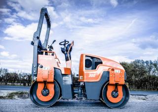 Rulli Compattatori stradali vibranti tandem weycor AW 300