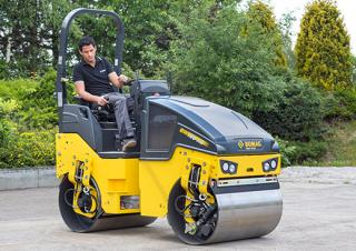 Rulli Compattatori stradali vibranti tandem Bomag BW 100 AD-5