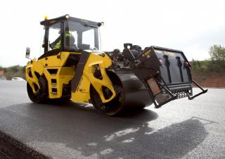 Rulli Compattatori stradali vibranti tandem Bomag BW 202 ADO-5