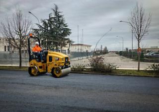 Rulli Compattatori stradali vibranti tandem Caterpillar CC2.7 GC