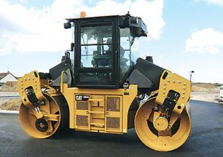 Rulli Compattatori stradali vibranti tandem Caterpillar CD54B