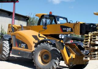 Sollevatori Telescopici Fissi Caterpillar TH414C