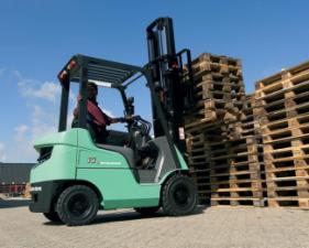 Carrelli elevatori frontali diesel Mitsubishi FD35N